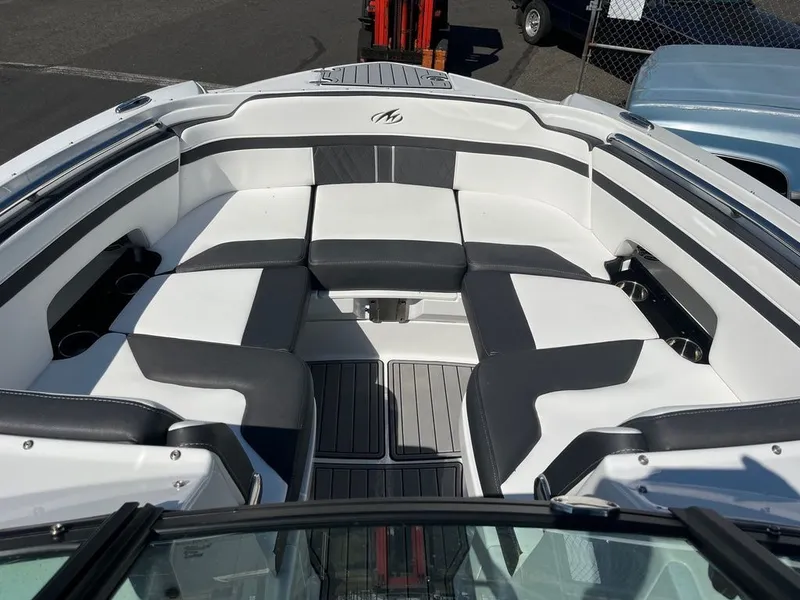 Slide: The Image of Monterey M6 2022 - 9