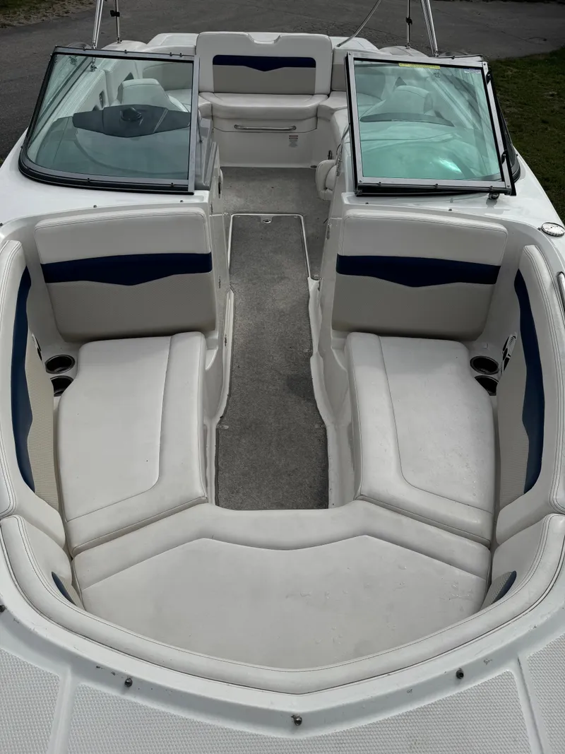 Slide: The Image of Chaparral 246 SSi 2012 - 17