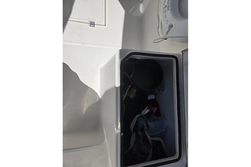 Slide: The Image of American Tug 34 Pilothouse 2005 - 85