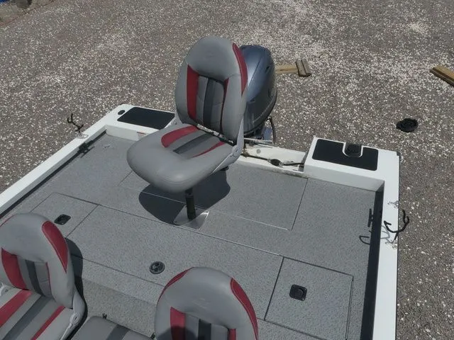 Slide: The Image of G3 Sportsman 1610 2022 - 24