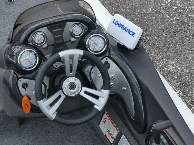 Slide: The Image of Tracker Pro Team 175 TXW Tournament Edition 2022 - 18