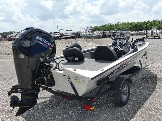 Slide: The Image of Tracker Pro Team 175 TXW Tournament Edition 2022 - 4