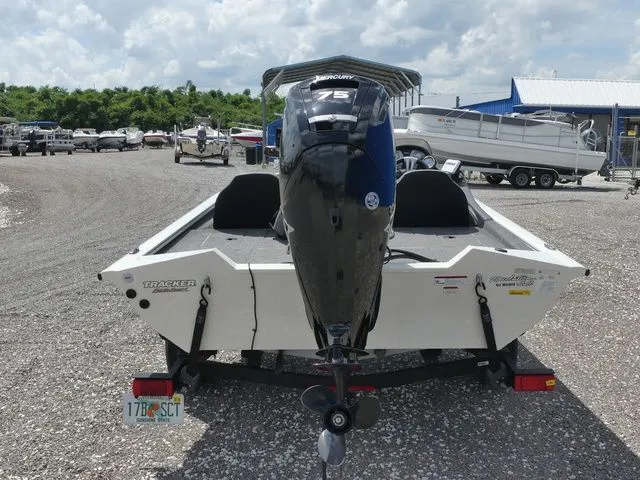 Slide: The Image of Tracker Pro Team 175 TXW Tournament Edition 2022 - 5