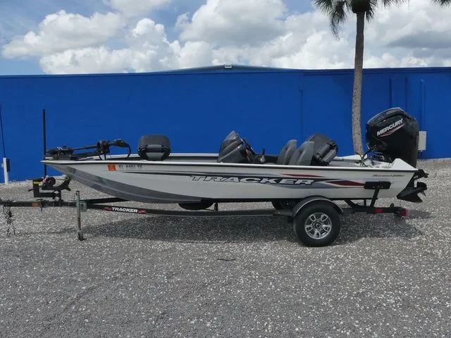 Slide: The Image of Tracker Pro Team 175 TXW Tournament Edition 2022 - 7