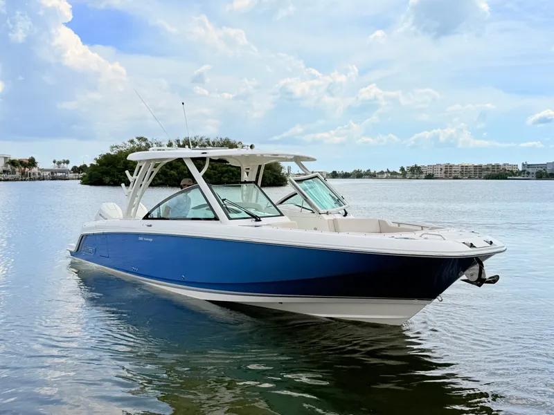 Slide: The Image of Boston Whaler 320 Vantage 2024 - 2