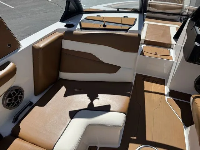 Slide: The Image of Axis Wake Research T235 2023 - 7