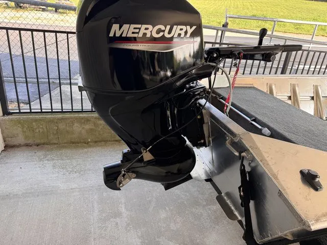 Slide: The Image of Southfork 1652SS Custom Jet Boat 2026 - 6