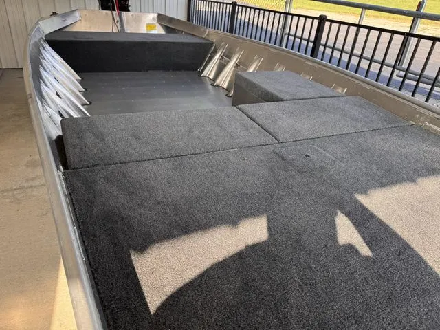 Slide: The Image of Southfork 1652SS Custom Jet Boat 2026 - 8