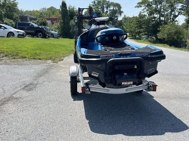 Slide: The Image of Sea-Doo GTX 2019 - 13