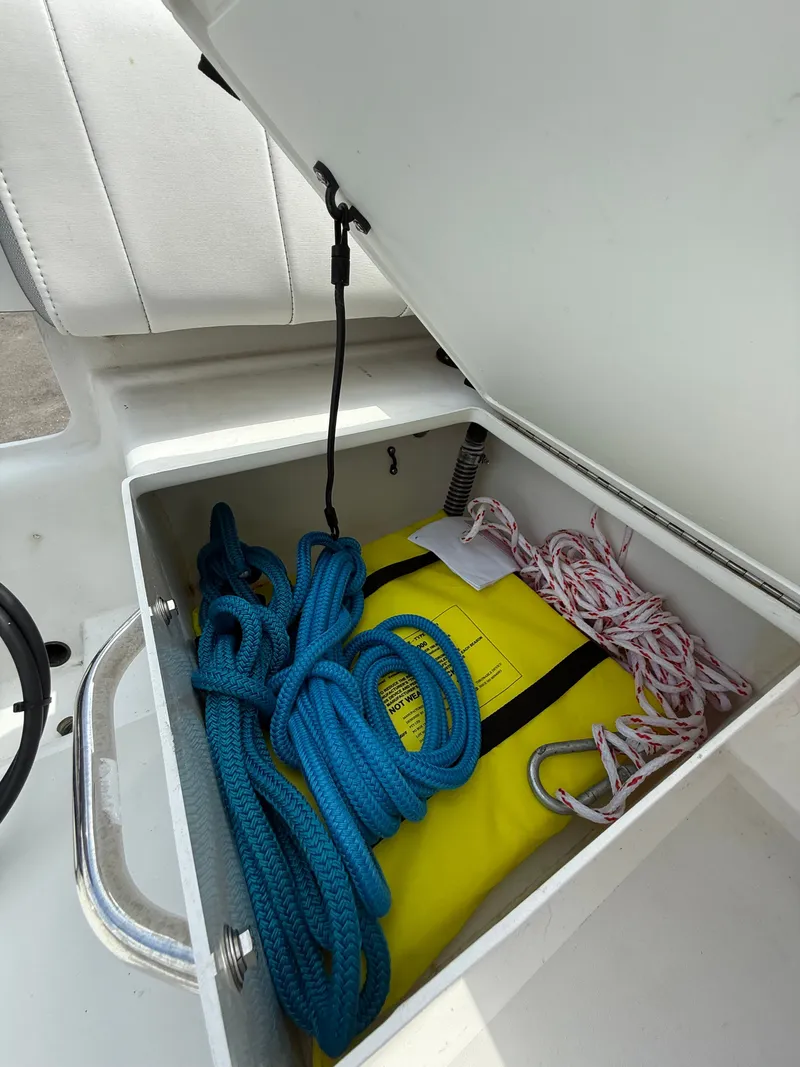 Slide: The Image of Parker 1801 Center Console 2022 - 10