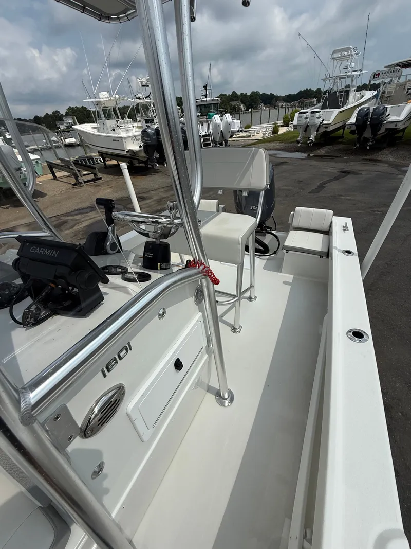 Slide: The Image of Parker 1801 Center Console 2022 - 17