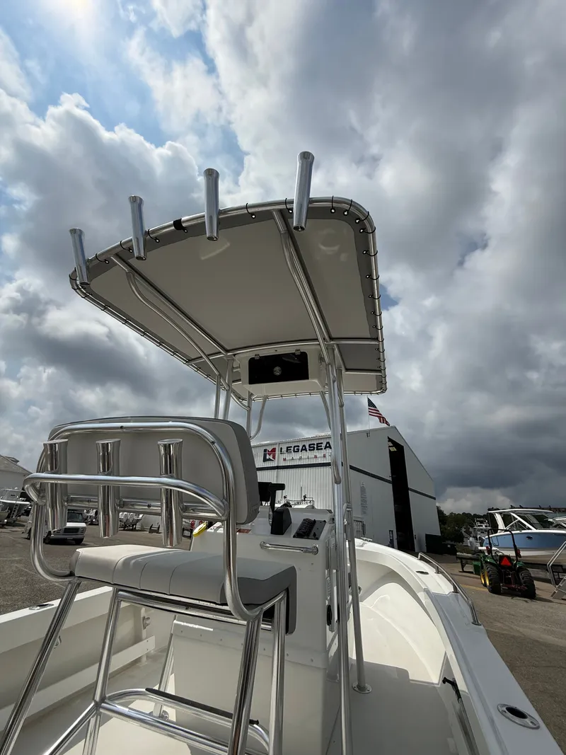 Slide: The Image of Parker 1801 Center Console 2022 - 24