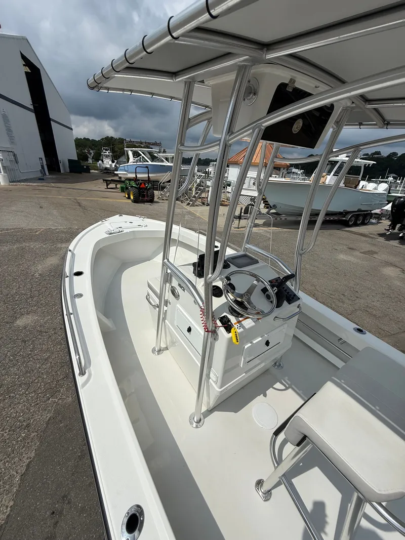 Slide: The Image of Parker 1801 Center Console 2022 - 25