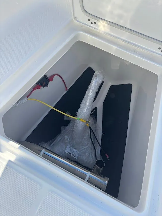 Slide: The Image of 2026 Robalo R300 22 - 22