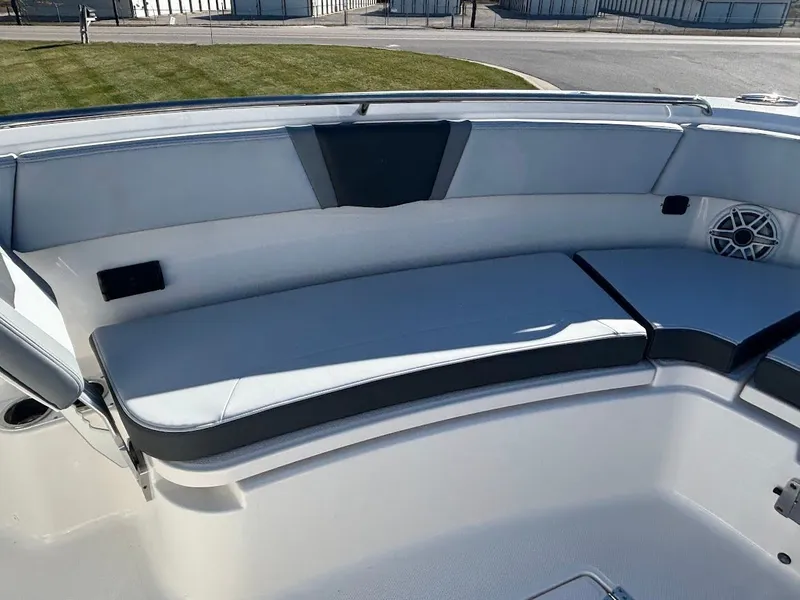 Slide: The Image of 2026 Robalo R300 23 - 23