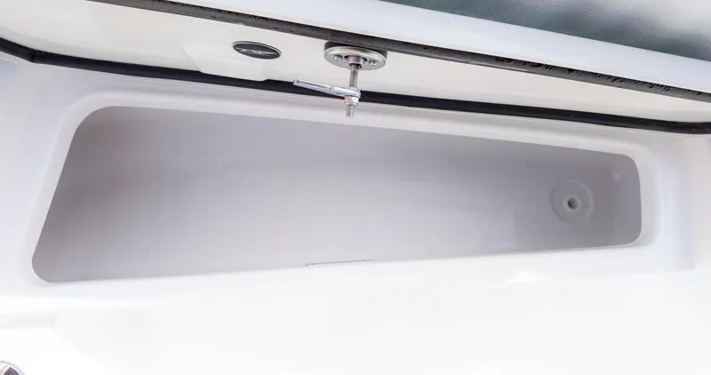 Slide: The Image of Tidewater 210 LXF 2026 - 16