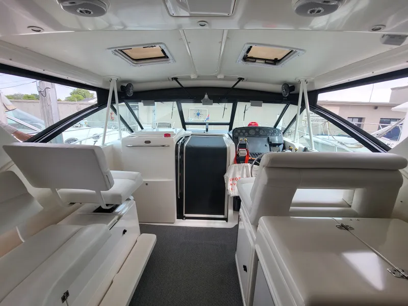 Slide: The Image of Tiara 3500 OPEN 2001 - 52