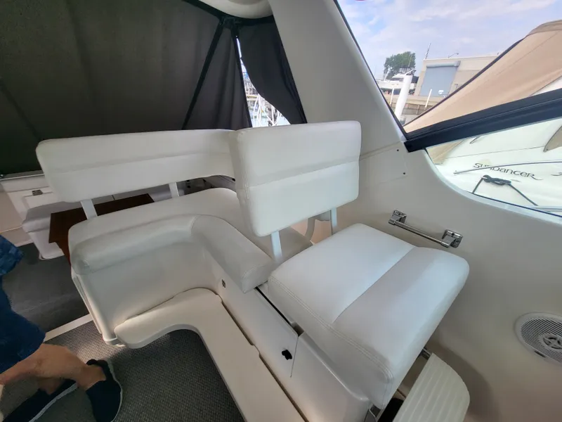 Slide: The Image of Tiara 3500 OPEN 2001 - 37