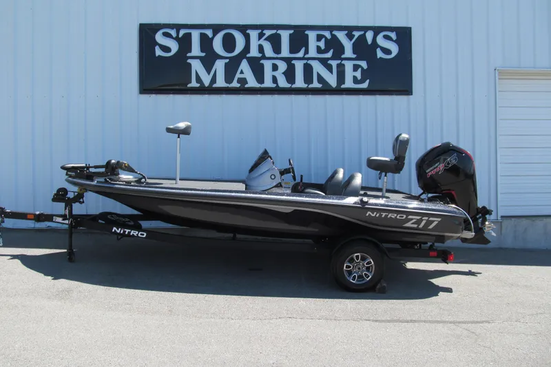 The Image of 2026 Nitro Z17 boat at Stokley's Marine dealership. - 0