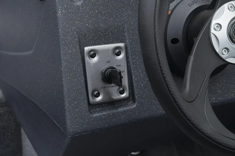 Slide: The Image of White River Pro Guide V-16 SC 2026 - 35