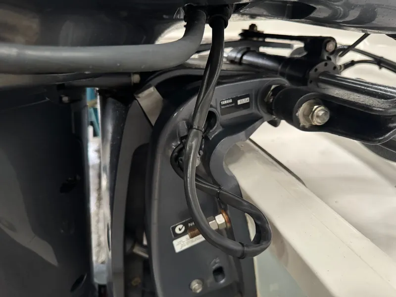 Slide: The Image of Sportsman Heritage 231 Center Console 2014 - 13