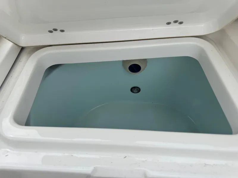 Slide: The Image of Sportsman Heritage 231 Center Console 2014 - 35