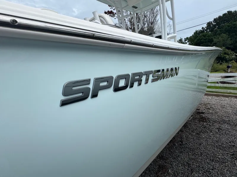 Slide: The Image of Sportsman Heritage 231 Center Console 2014 - 59