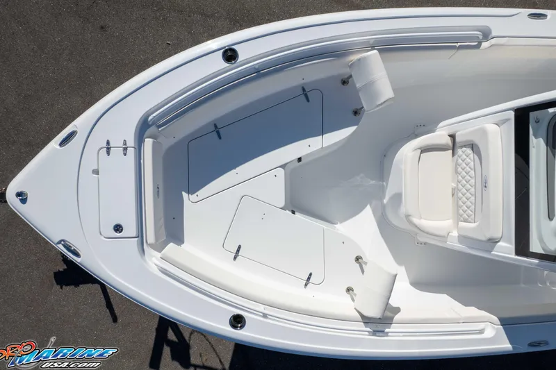 Slide: The Image of 2025 Sea Hunt Ultra 245 SE boat, top view of spacious deck layout. - 31