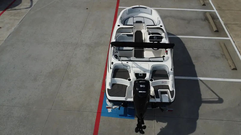 Slide: The Image of Bayliner 170EL 2024 - 18