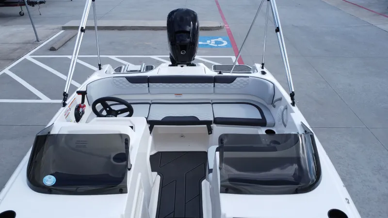 Slide: The Image of Bayliner 170EL 2024 - 22