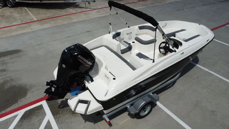 Slide: The Image of Bayliner E16LE 2025 - 19