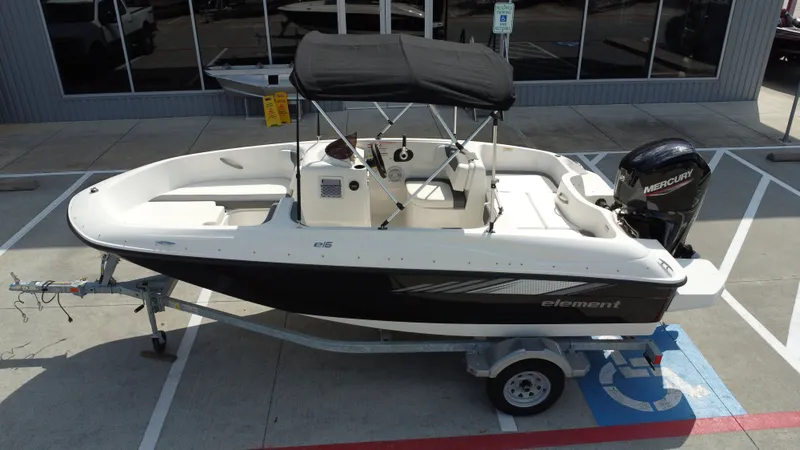 Slide: The Image of Bayliner E16LE 2025 - 16