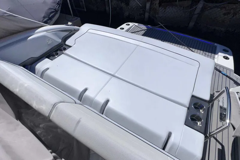 Slide: The Image of 2018 Formula 350 Sun Sport boat with spacious sunpad and sleek design. - 9