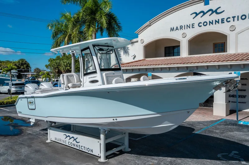 Slide: The Image of Sea Hunt Ultra 265 SE 2026 - 8