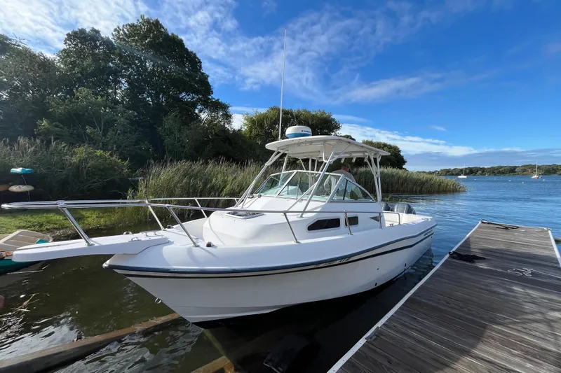 Slide: The Image of 1999 Grady-White Gulfstream 232 for sale at Ocean House Marina in Charlestown, RI - 0