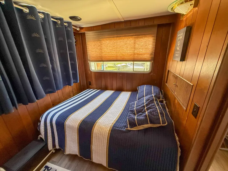 Slide: The Image of Gibson 41 Standard 1988 - 36