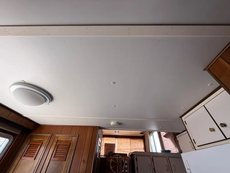 Slide: The Image of Gibson 41 Standard 1988 - 45