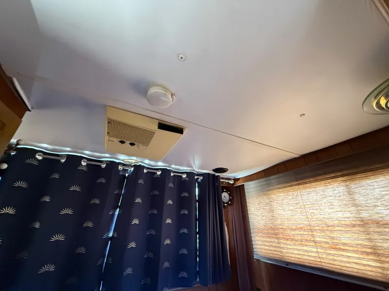 Slide: The Image of Gibson 41 Standard 1988 - 46