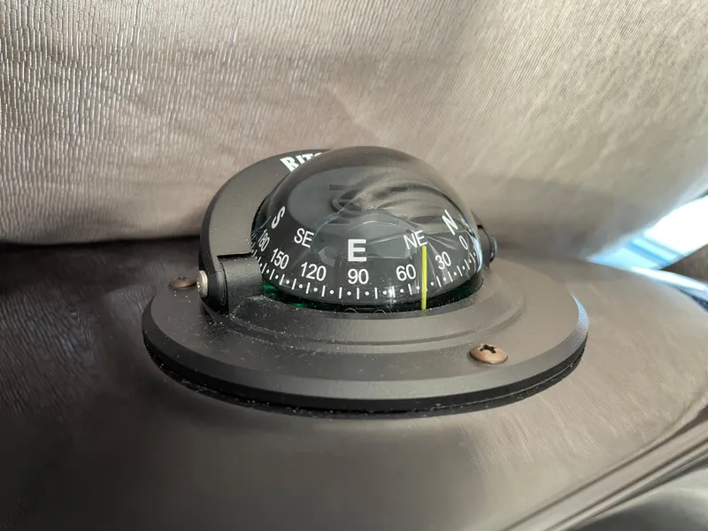Slide: The Image of Compass on Jeanneau NC 895 boat, 2020 model, showing east direction. - 23
