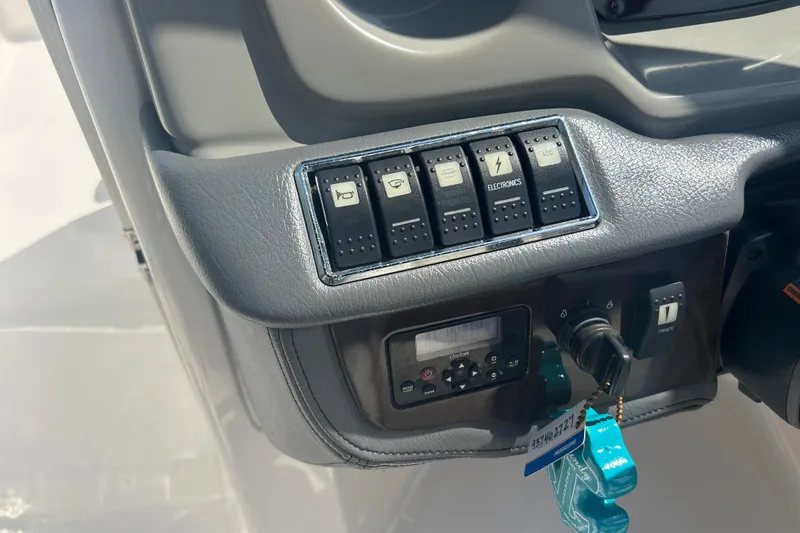 Slide: The Image of Rear view of 2016 Chaparral 230 Suncoast with Yamaha 200 engine. - 23