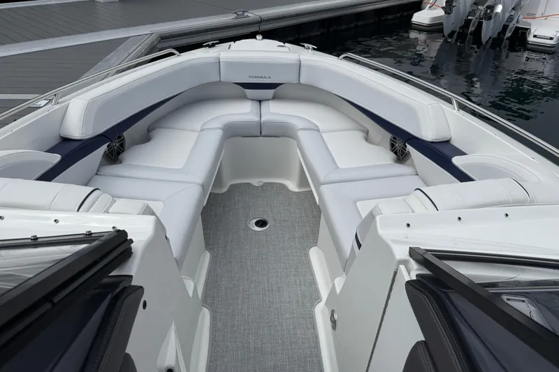 Slide: The Image of 2024 Formula 270 Bowrider boat interior with spacious seating and modern design. - 18