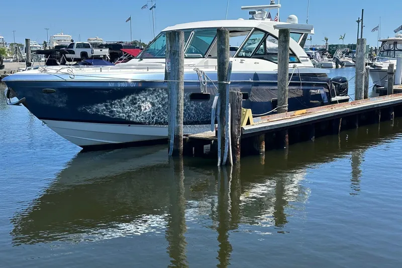 Slide: The Image of 2017 Formula 430 Super Sport Crossover yacht cruising on open water. - 2