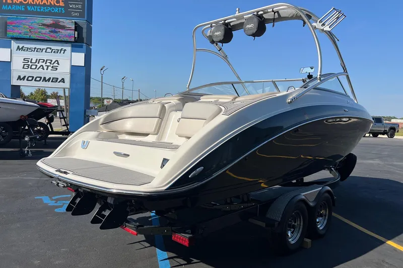 Slide: The Image of 2011 Yamaha Boats AR240 HO on trailer at marine dealership. - 5