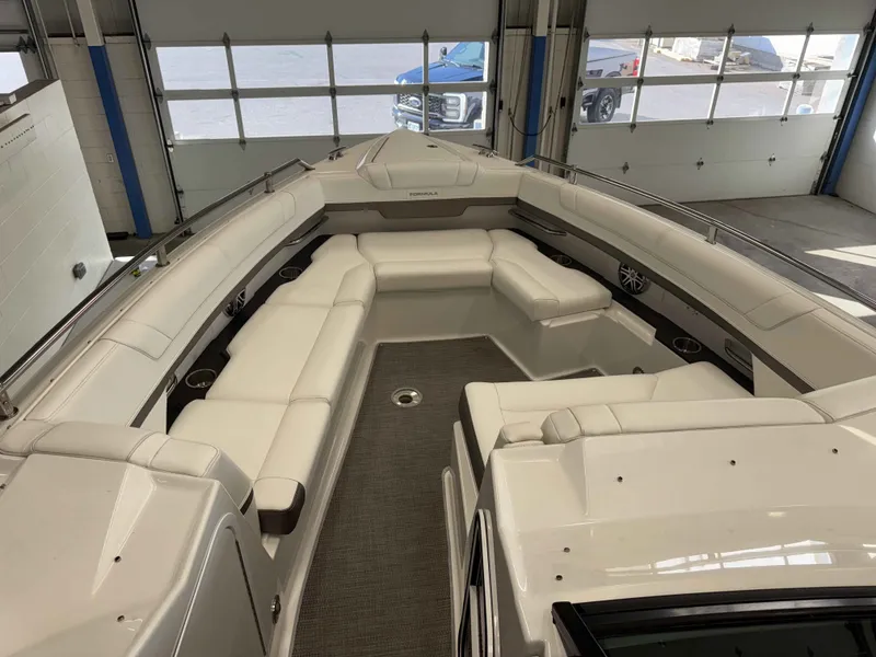 Slide: The Image of Formula 330 CBR 2018 - 11