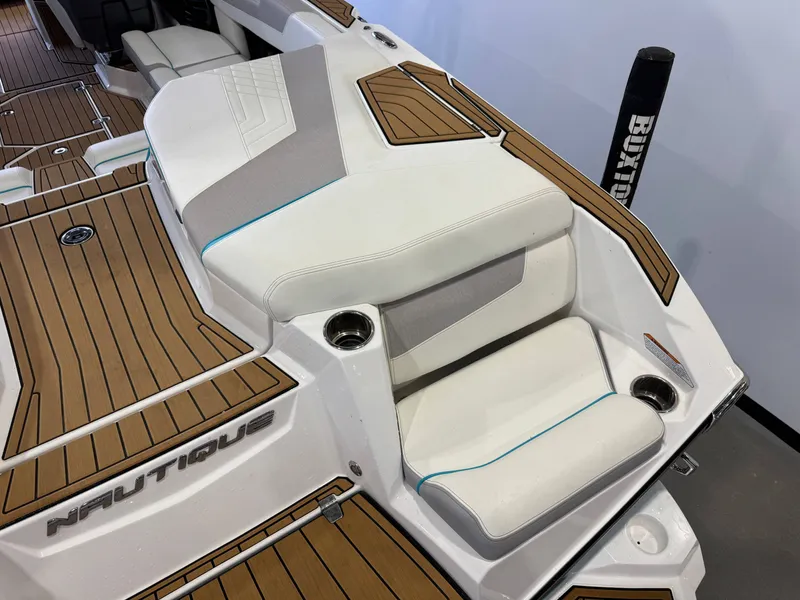 Slide: The Image of Nautique Super Air Nautique G23 2023 - 11
