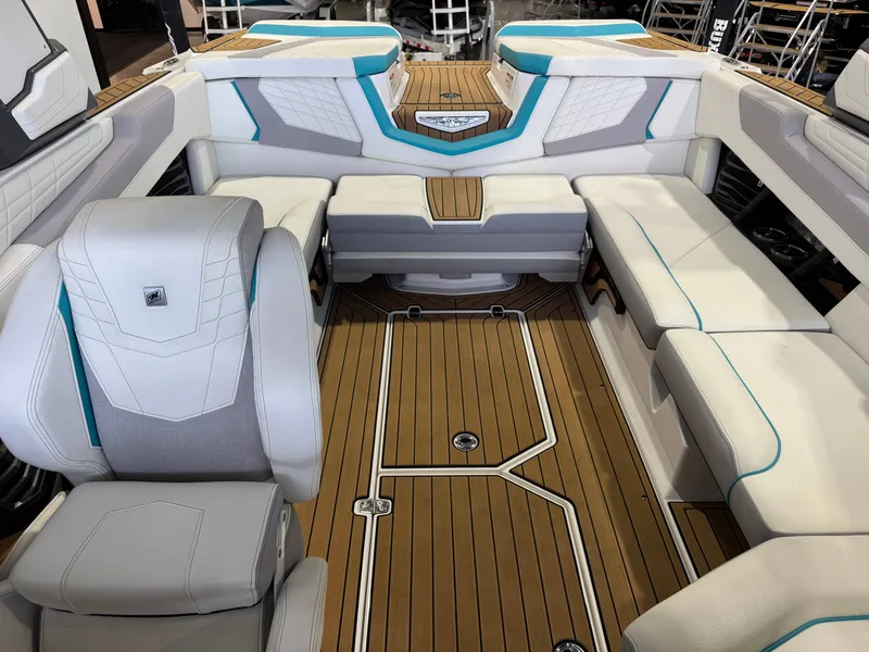 Slide: The Image of Nautique Super Air Nautique G23 2023 - 22