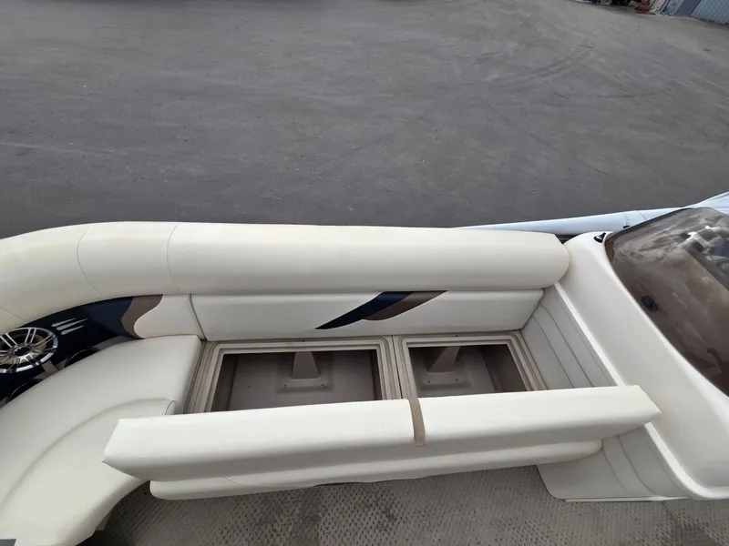 Slide: The Image of SunChaser 820 Cruise 2010 - 12