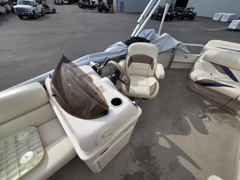 Slide: The Image of SunChaser 820 Cruise 2010 - 18