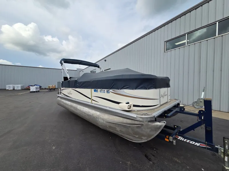 Slide: The Image of SunChaser 820 Cruise 2010 - 5