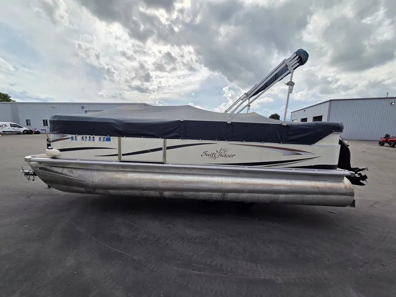 Slide: The Image of SunChaser 820 Cruise 2010 - 7